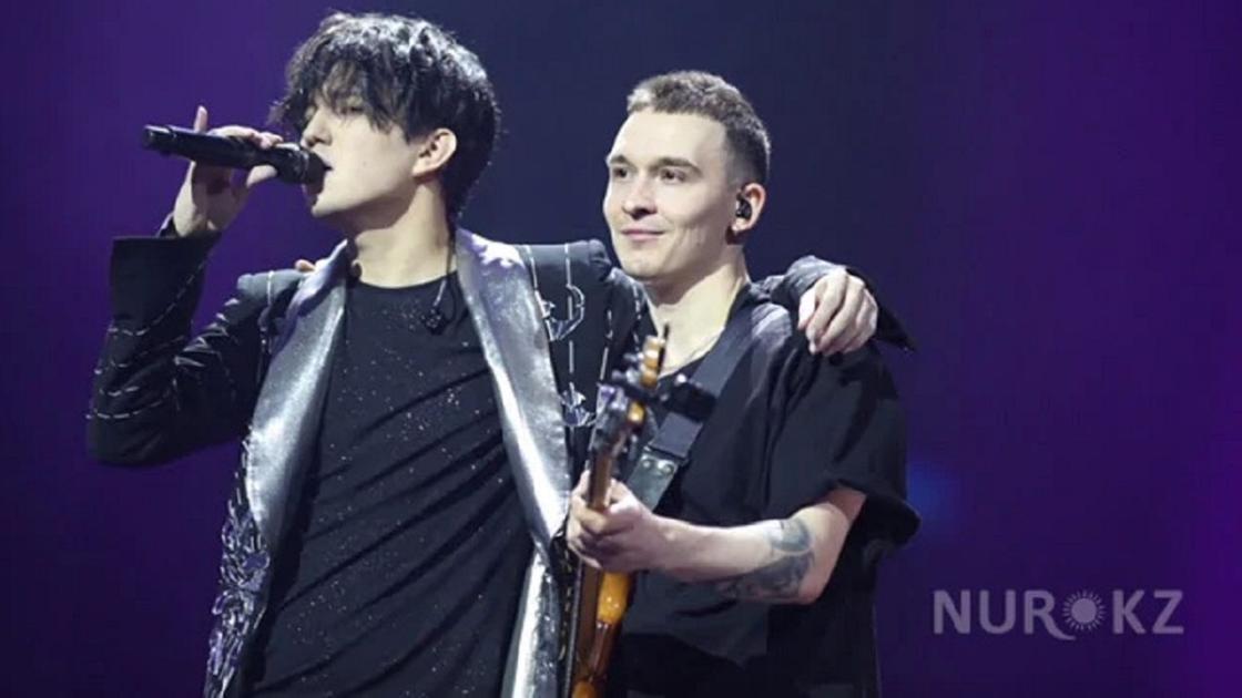 Казахстанка сгорала от стыда, когда американцы бели казахскую песню на концерте Димаша