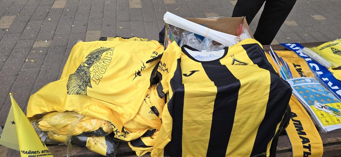 "Қайрат" - "Реал" матчы қарсаңында жиналғандар