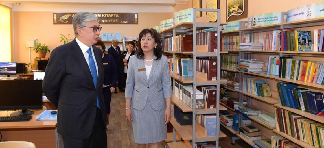 Президент посетил школу имени Кемеля Токаева в Уштобе (фото)