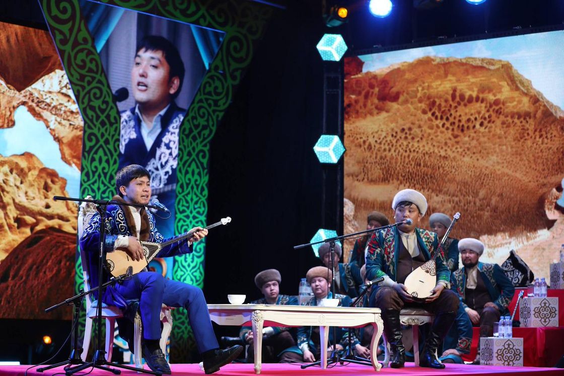 Республиканский конкурс национального искусства «Бес асыл»