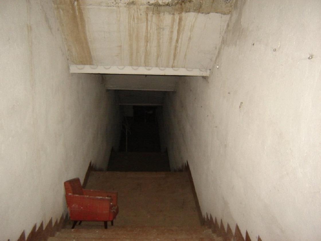 Заброшенный подземный командный пункт в Алматинской области сняли на фото