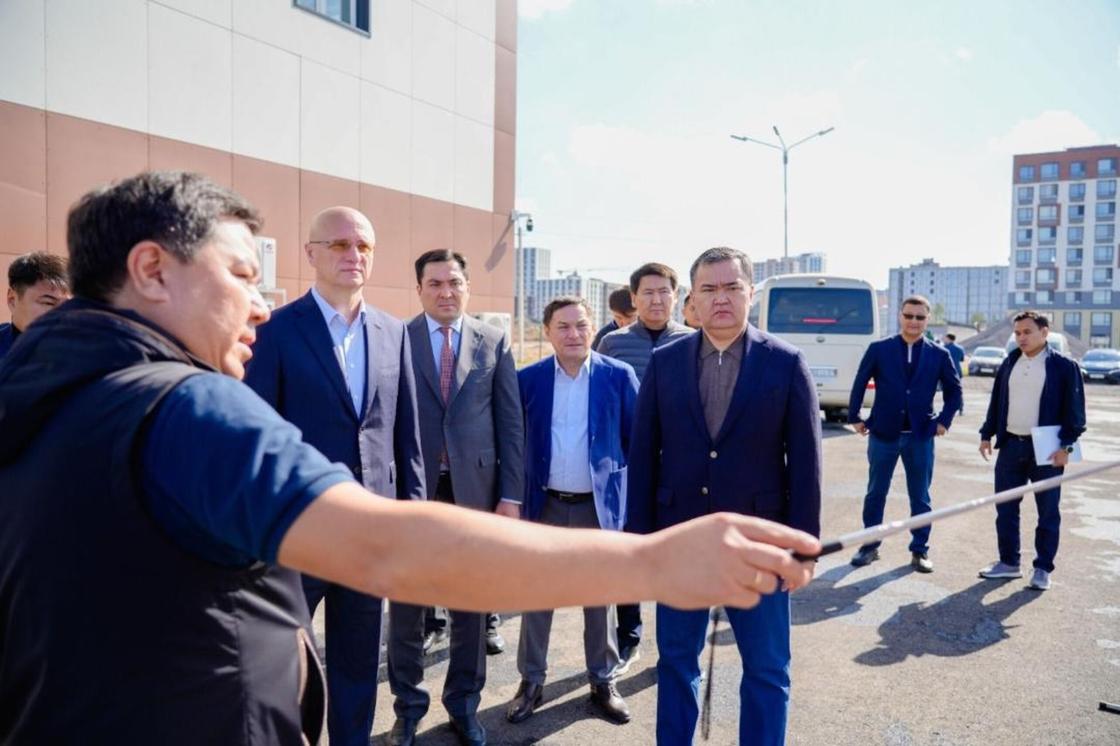 Участники официального визита