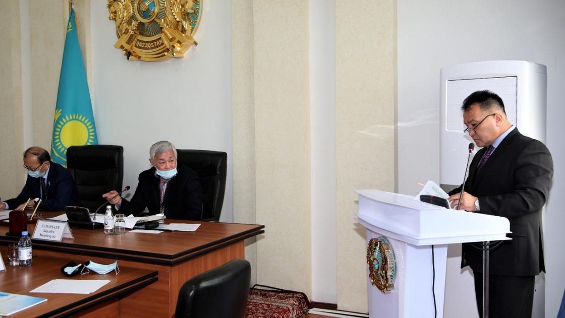 "Акимат Тараза спит": Сапарбаев раскритиковал городские власти