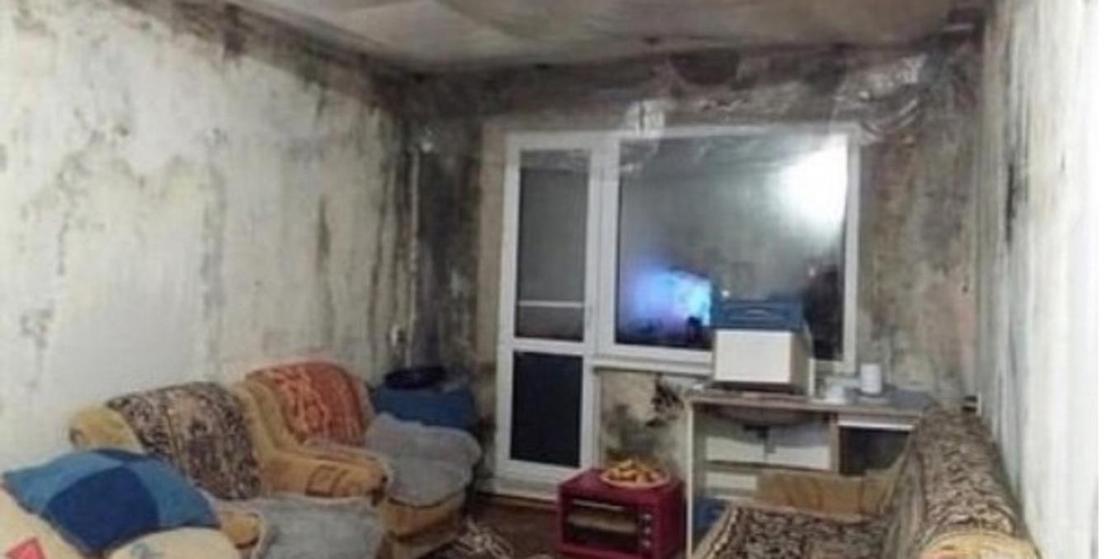 Четверо детей видят небо сквозь потолок в Карагандинской области