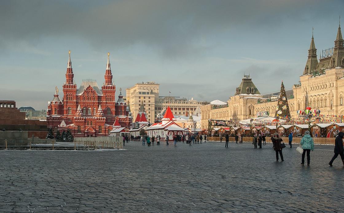 Холостяк с пельменями искал жену на Красной площади, а нарвался на полицию Холостяк с пельменями искал жену на Красной площади, а нарвался на полицию