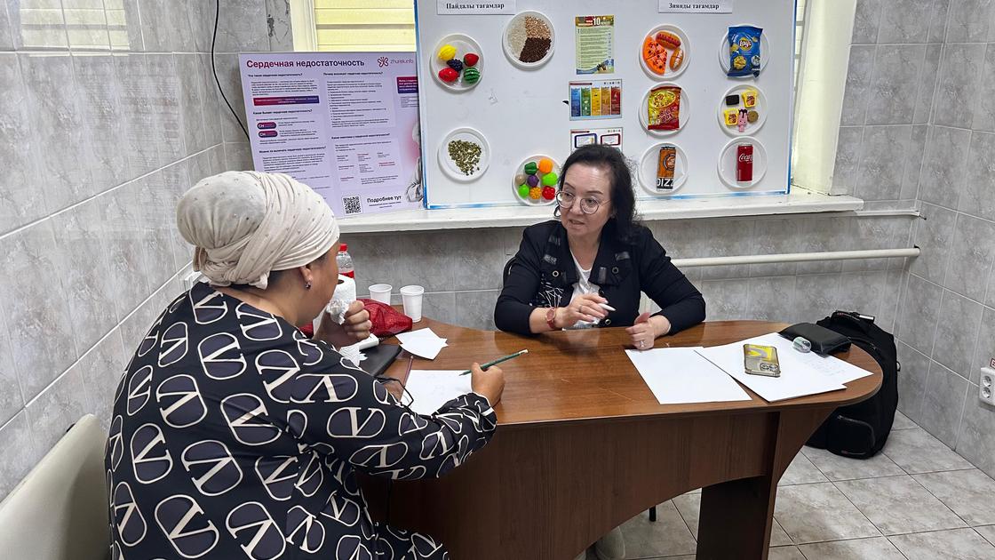250-ге жуық жаңаөзендік «Болашақ» түлектерінен тегін медициналық кеңес алды