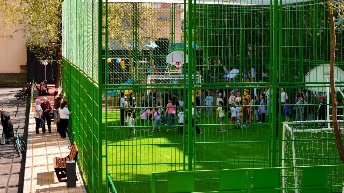 Двор в городе Астана