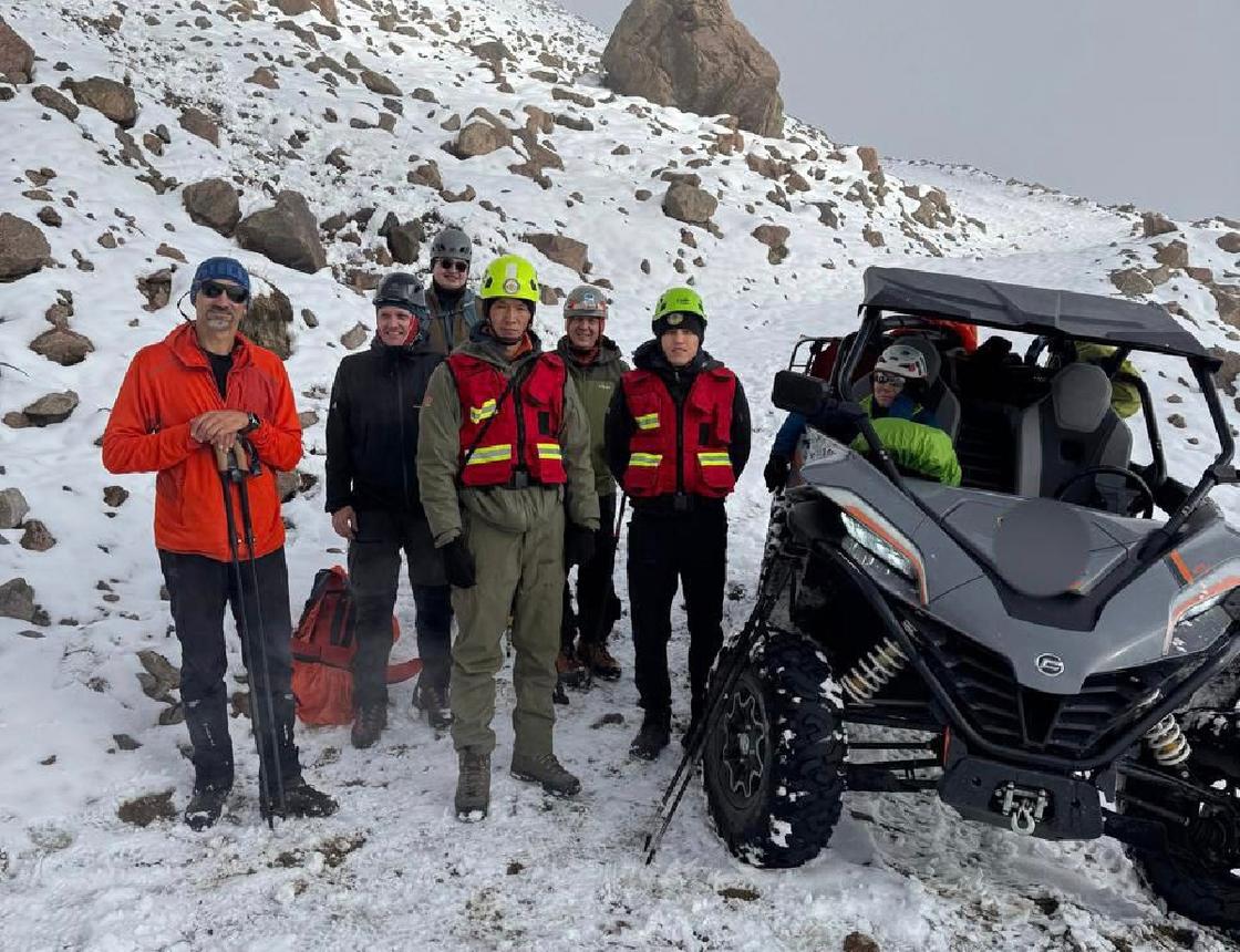 Спасатели на месте происшествия