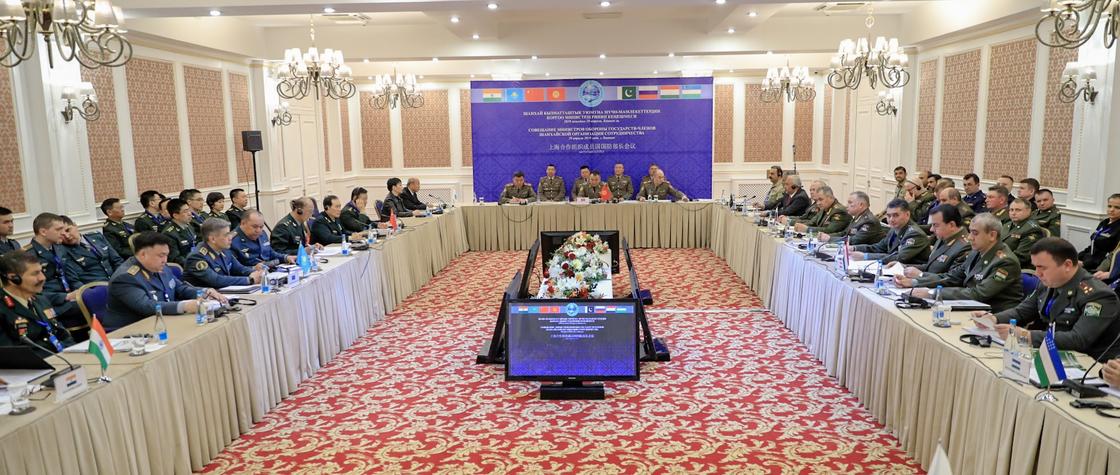 Руководство Министерства обороны приняло участие в совещании министров обороны государств-членов ШОС