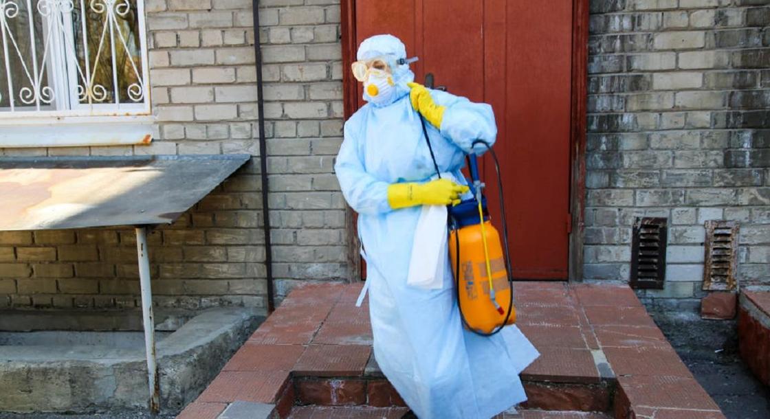 "Жестко, быстро и непопулярно". Украина принимает меры против коронавируса
