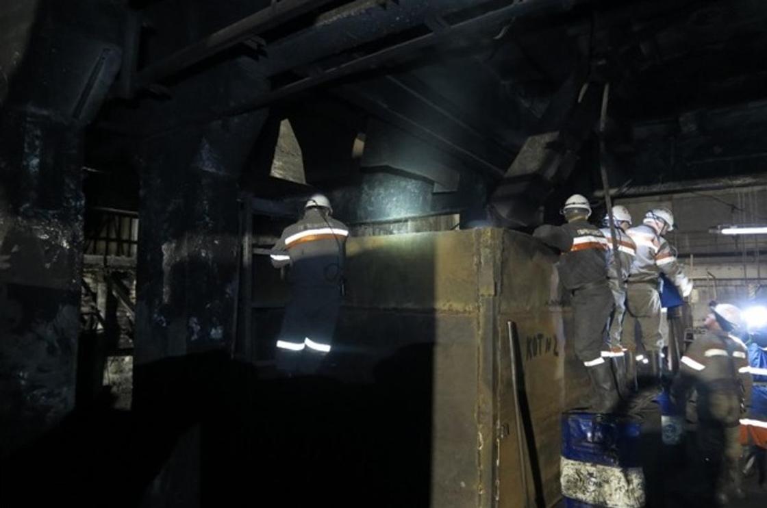 Тело шахтера нашли в бункере с углем в шахте в Карагандинской области