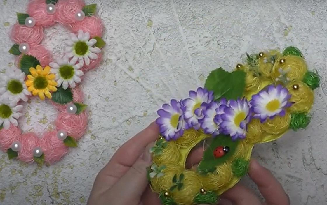 Поделка на 8 Марта в форме восьмерки Поделка на 8 Марта в форме восьмерки
