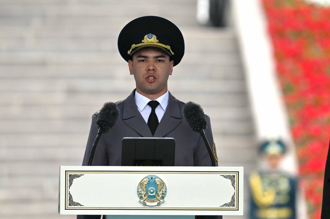 Вручение погонов Вручение погонов
