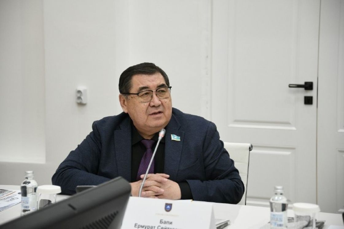 Академические слушания в Казахском национальном университете имени аль-Фараби