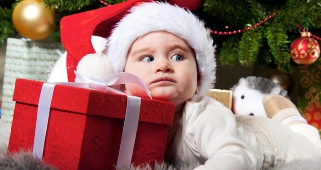 "Дети уже стали потребителями": Дед Мороз рассказал о запросах казахстснских детей на Новый год