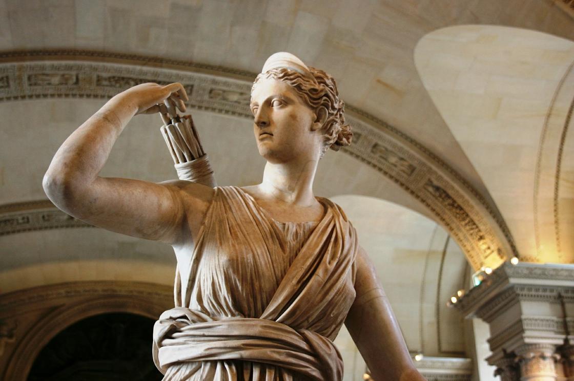 Статуя богини Дианы