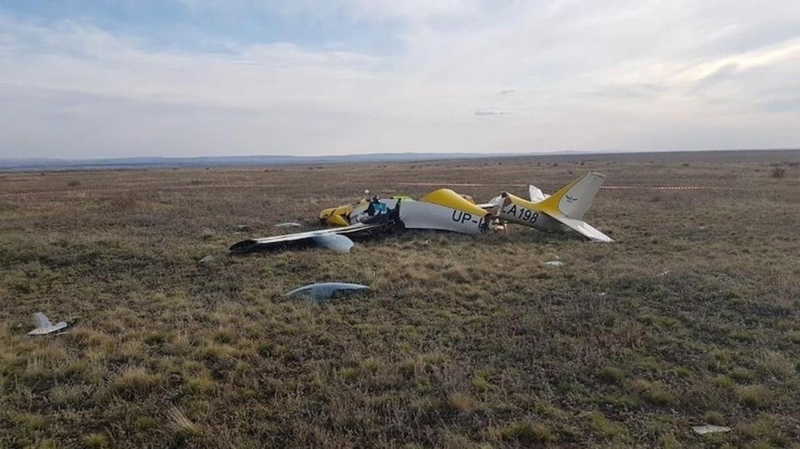 Самолет упал под Нур-Султаном, погиб пилот