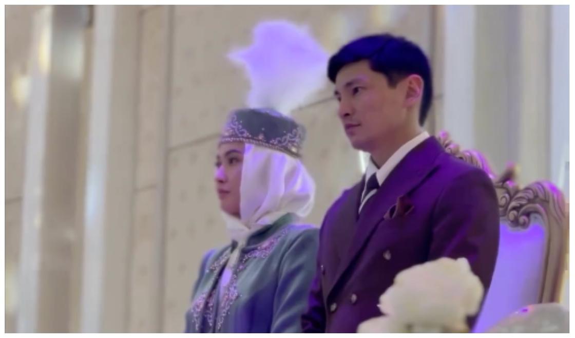 Аян Өтепберген