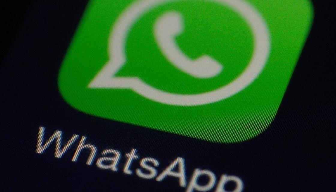 WhatsApp защитит пользователей от фейковых новостей