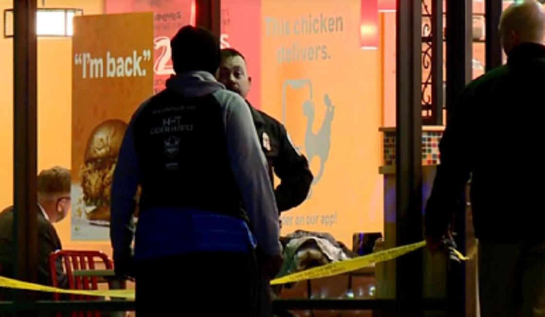 Мужчина погиб в драке за куриный бургер