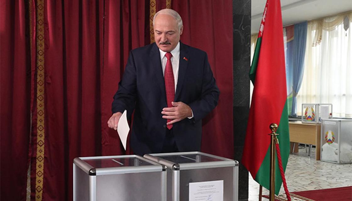 Лукашенко заявил о решении еще раз баллотироваться в президенты