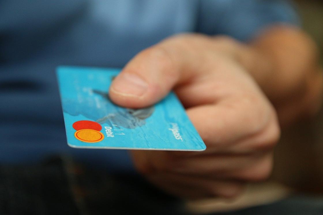 Сколько денег можно потратить с кредитной картой в Казахстане