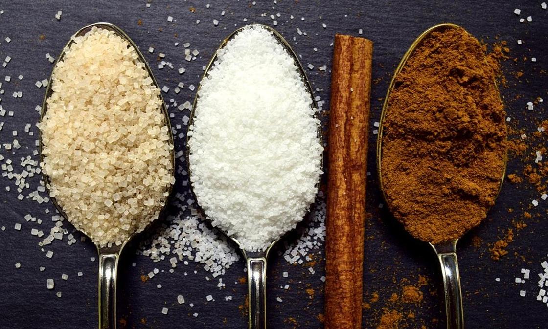 Сахар и сахарозаменители: польза и опасность