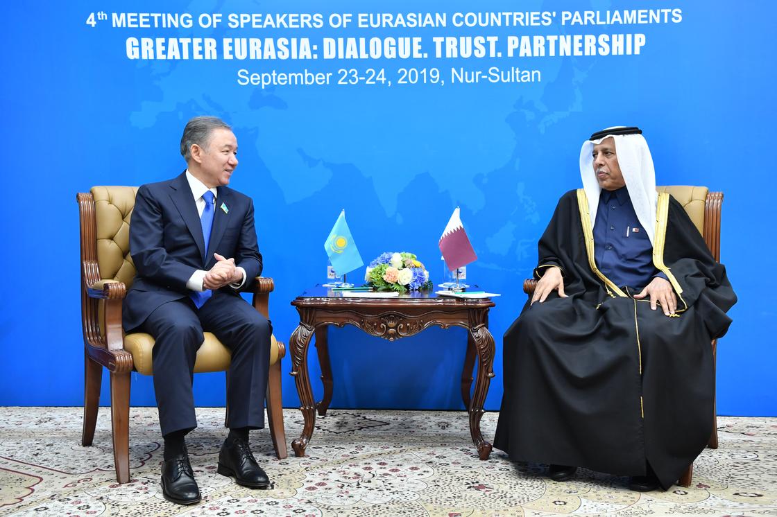 Нигматулин высказался за развитие межпарламентских отношений с Катаром