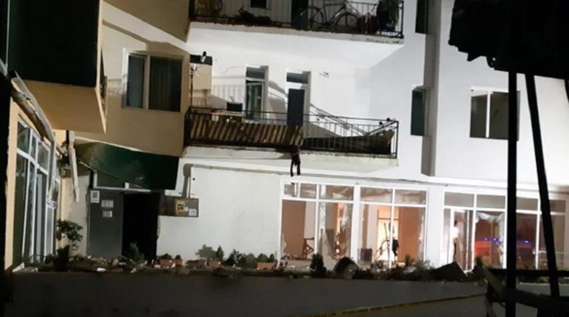 Взрыв газа в многоэтажном доме в Тбилиси унес жизни 4 человек