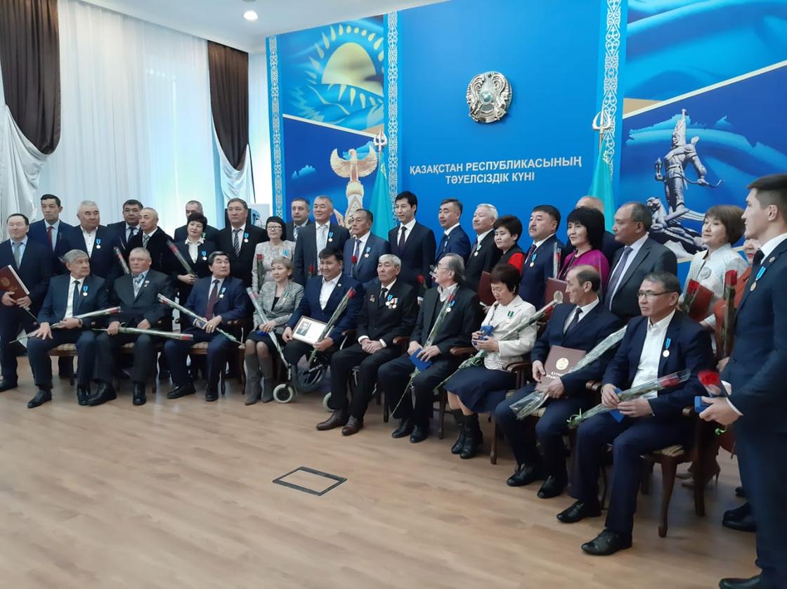 Западноказахстанцы получили государственные награды
