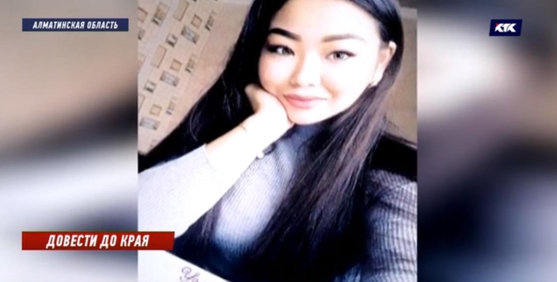 Cамоубийство 21-летней девушки потрясло жителей Алматинской области