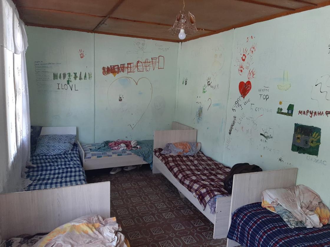 Комната в лагере