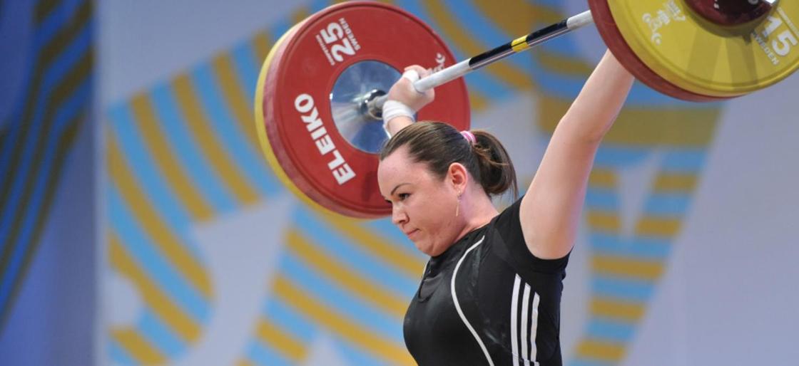 Казахстанская тяжелоатлетка стала чемпионкой Олимпиады 2008 спустя 10 лет