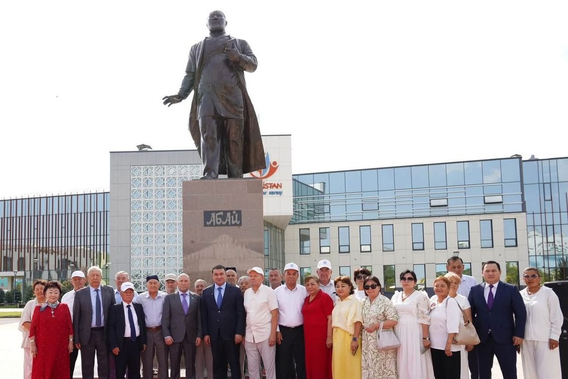 В Туркестане почтили наследие Абая