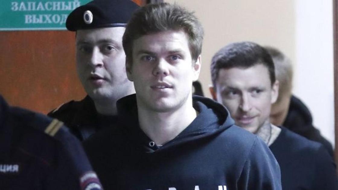 Суд признал Кокорина и Мамаева виновными в хулиганстве