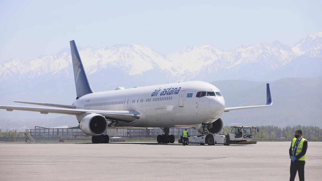 Air Astana предупредила о возможном подорожании авиабилетов в мае