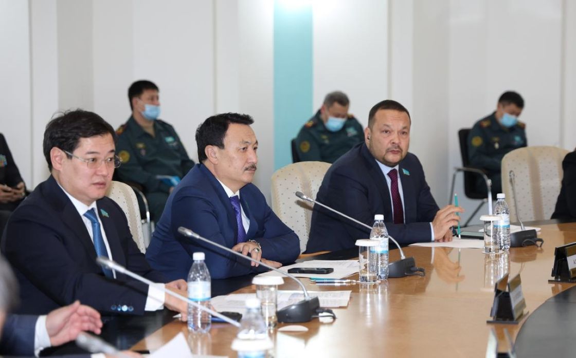 Круглый стол, посвященный обеспечению прав и социальных гарантий военнослужащих