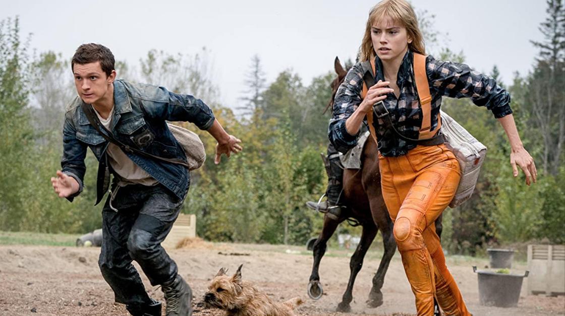 Кадр из фильма «Поступь хаоса». Парень и девушка бегут Кадр из фильма «Поступь хаоса». Парень и девушка бегут