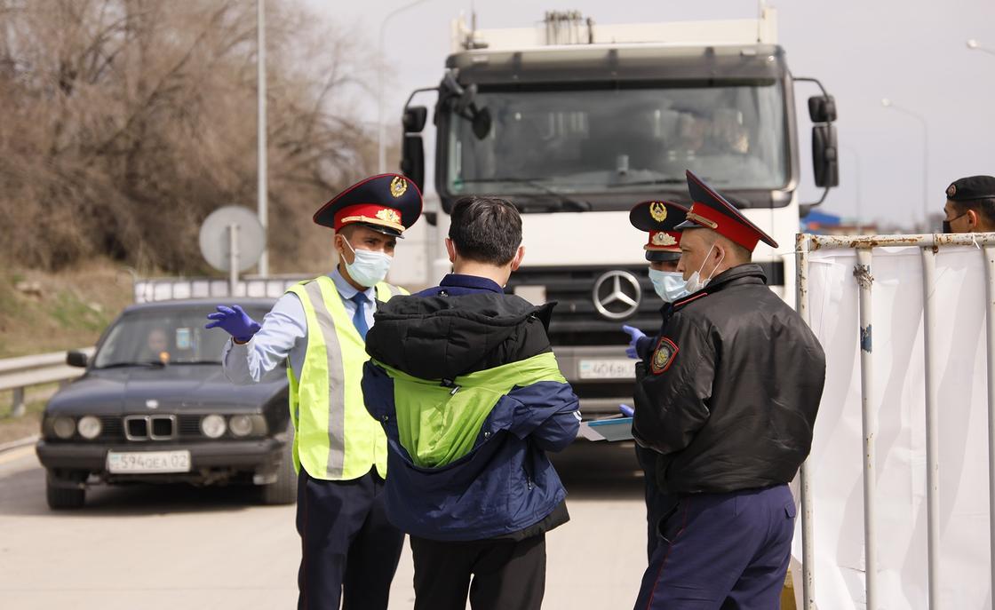 Взятки во время ЧП: в Алматы главу инспекции оштрафовали на 9,9 млн тенге