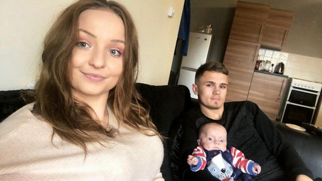 ФОТО. Ребенок без кожи родился в Великобритании: он всеми силами борется за жизнь ФОТО. Ребенок без кожи родился в Великобритании: он всеми силами борется за жизнь