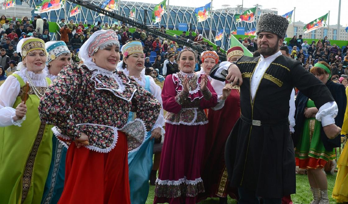 «Придется подождать»: Сагинтаев высказался о гуляниях на майские праздники