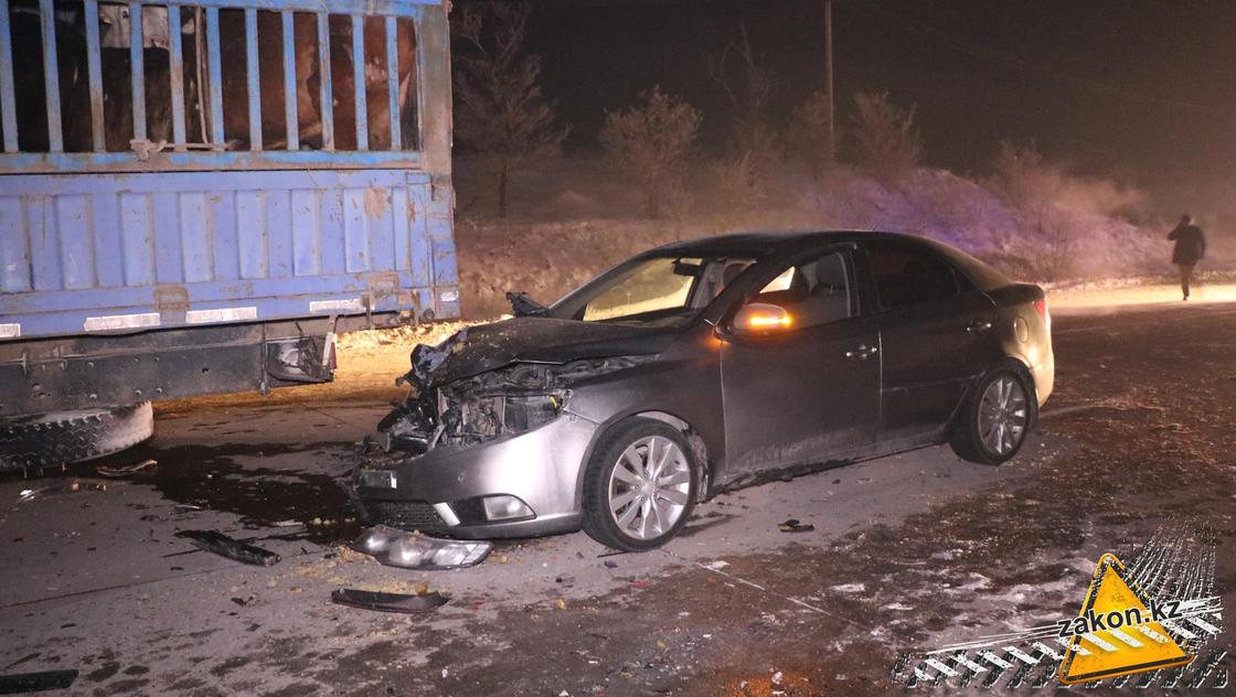 Авария произошла близ Алматы