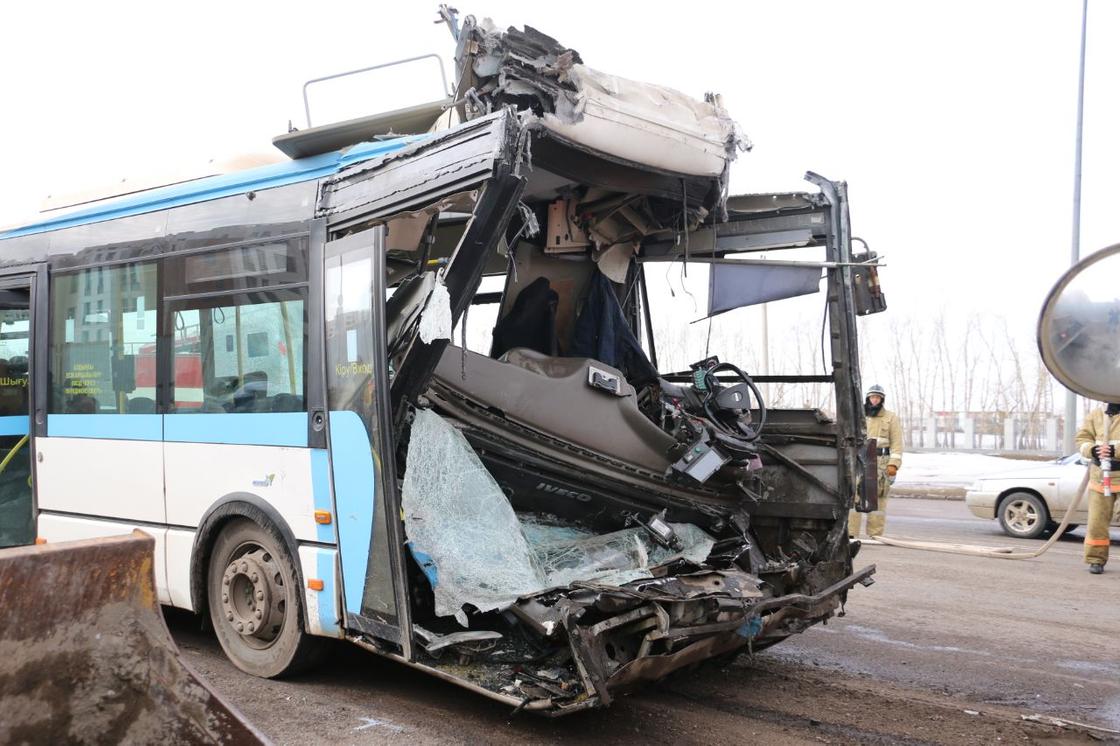Жүрегі ұстап қалған:Нұр-Сұлтандағы жантүршігер автобус апатының құпиясы ашылды