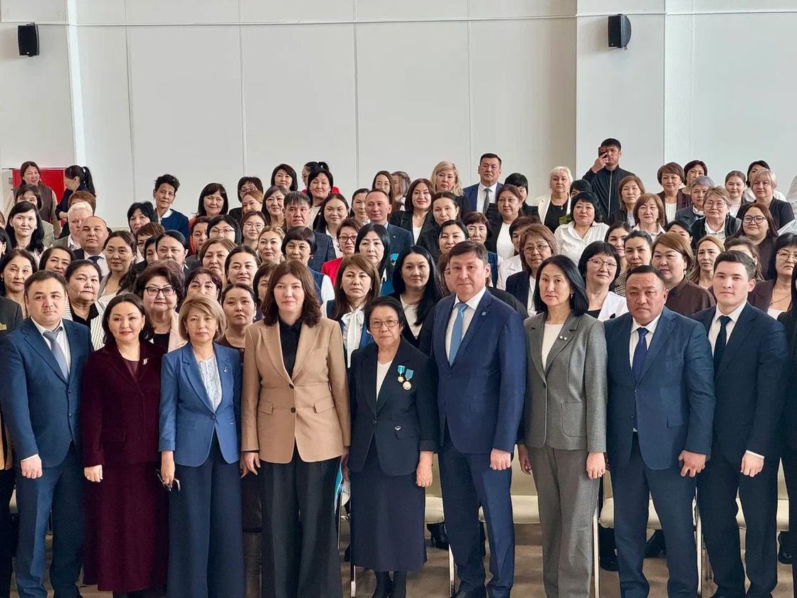 Встреча с общественностью области Абай