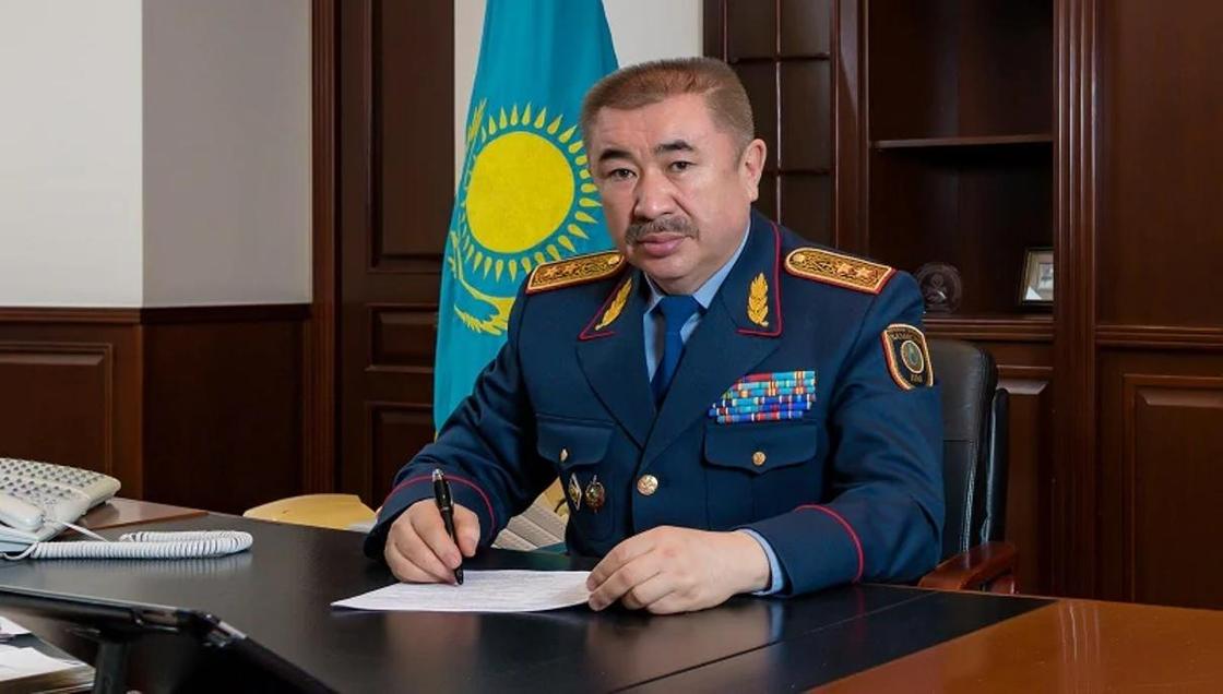 Министр МВД РК празднует день рождения Министр МВД РК празднует день рождения