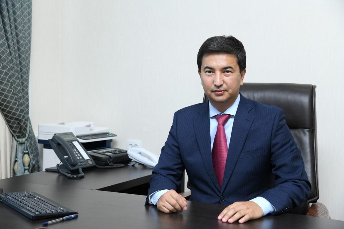 Гарвард түлегі Шымкент әкімінің бірінші орынбасары болып тағайындалды Гарвард түлегі Шымкент әкімінің бірінші орынбасары болып тағайындалды