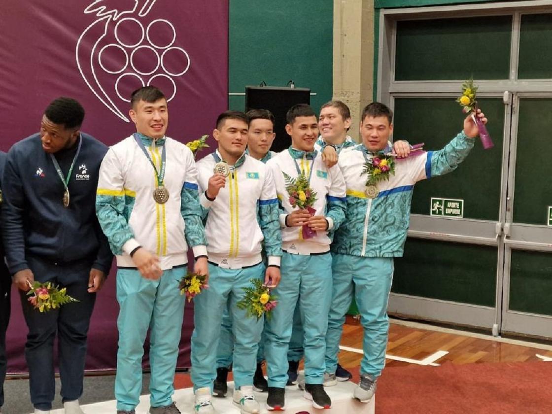 Казахстаснкие сурдлимпийцы