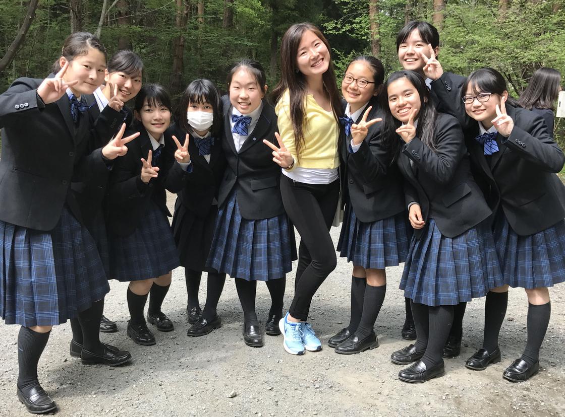 "Не такие уж чистюли и работяги": учительница из Алматы рассказала о жизни в Японии