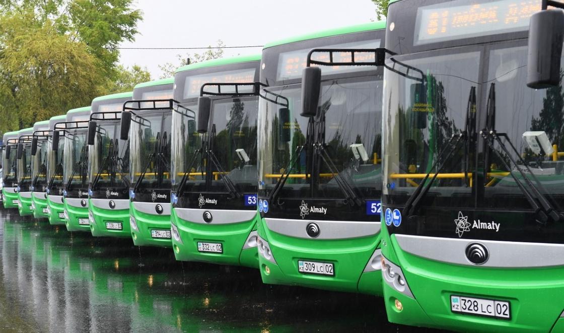 Новые автобусы появились на двух маршрутах в Алматы