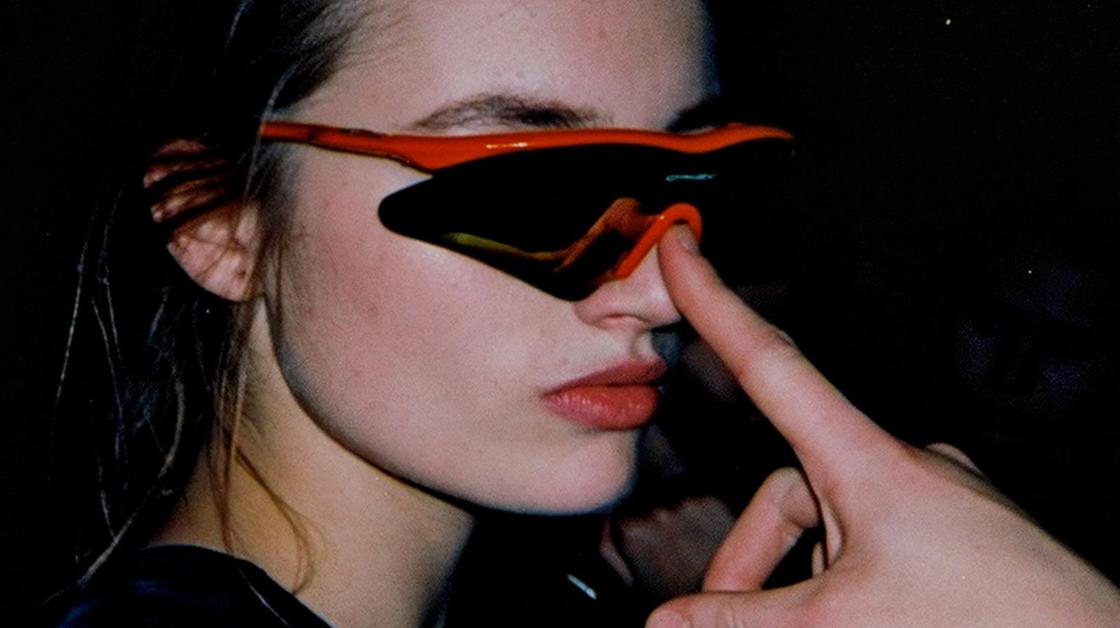 Фотограф 6 лет снимал подпольные вечеринки и вот, что из этого вышло Фотограф 6 лет снимал подпольные вечеринки и вот, что из этого вышло
